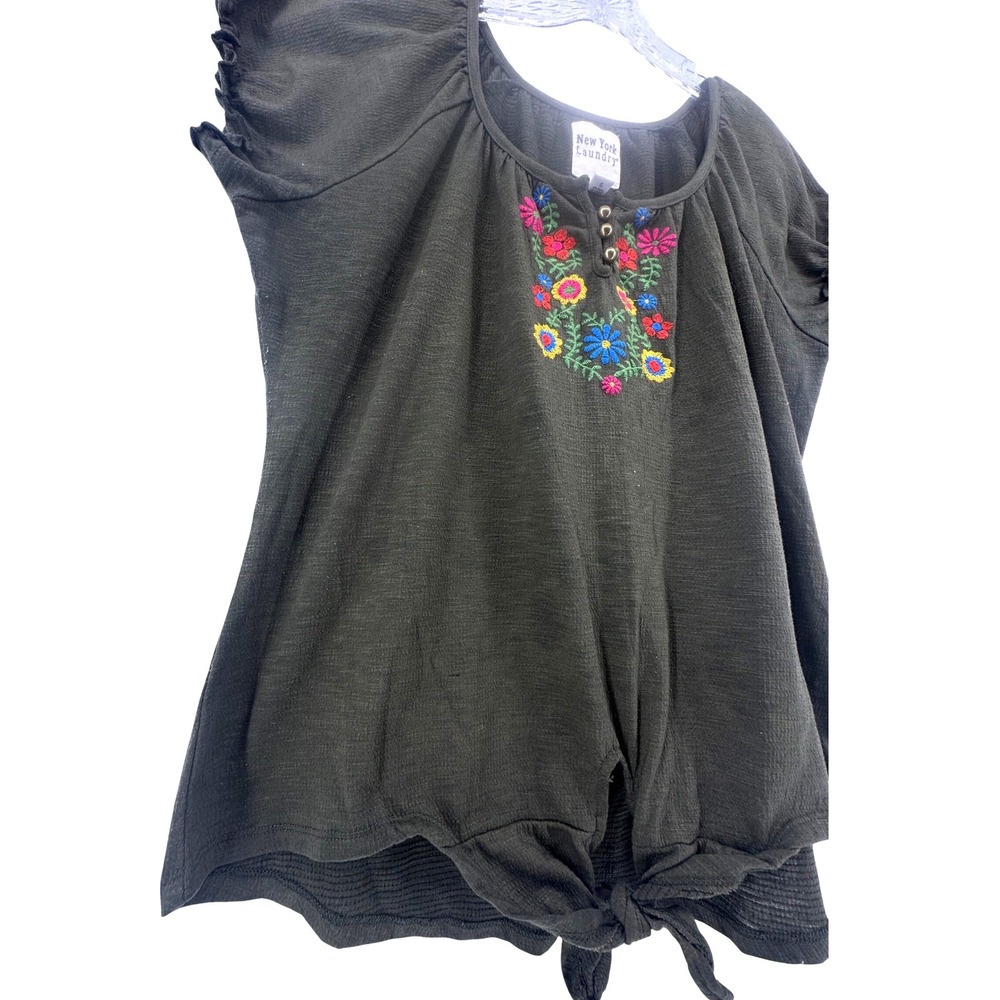 Womens Embroidered Floral Tie Front Top Green Boho Size L Festival Henley Style - Picture 11 of 11